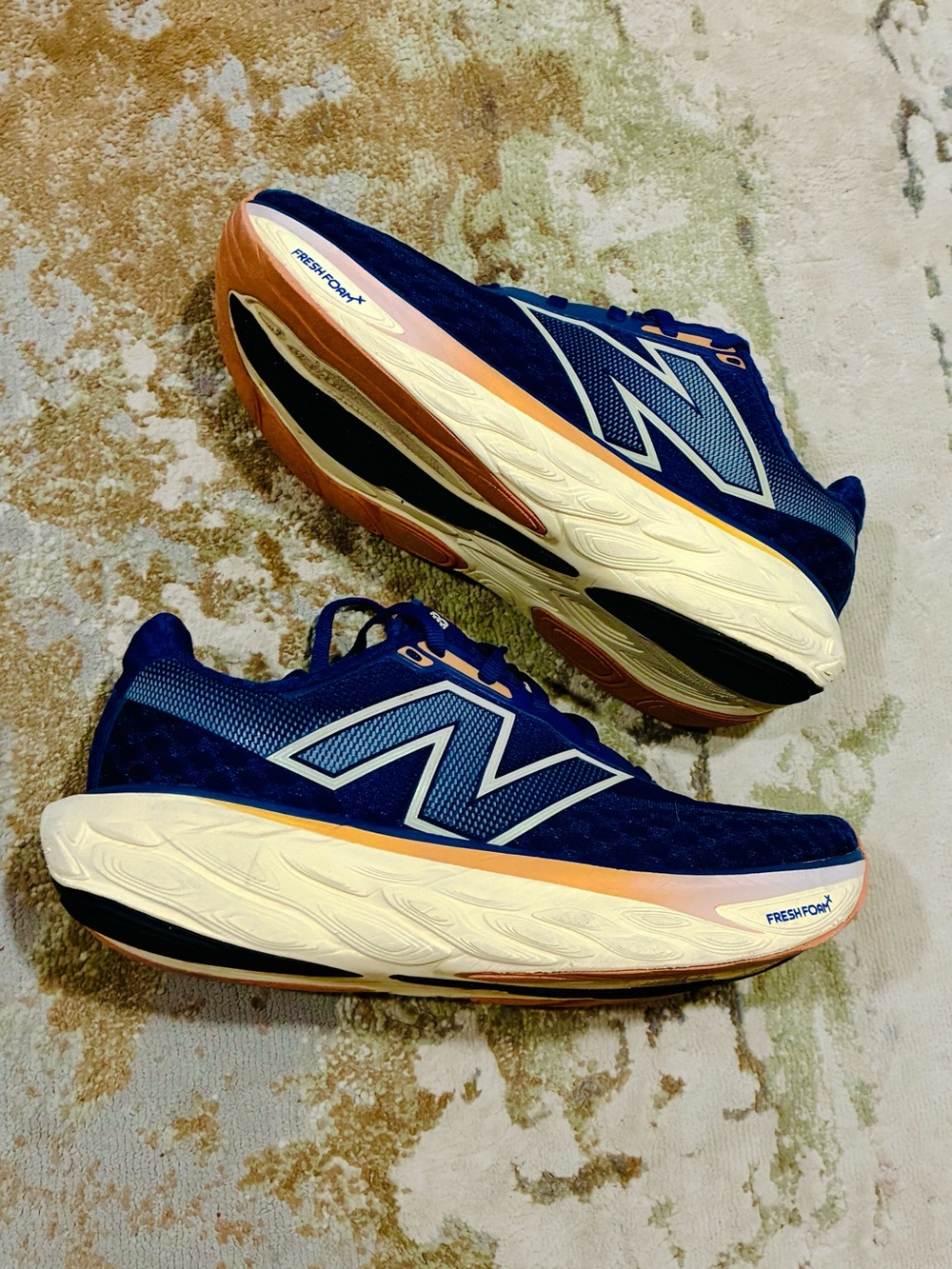 New Balance Fresh Foam X 1080v14 running shoes sz 8.5